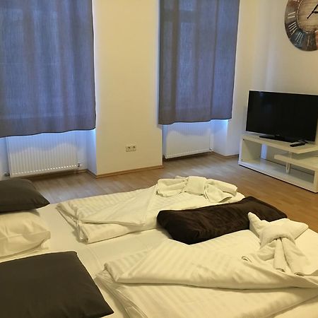 Holiday Vienna Apartments Esterno foto