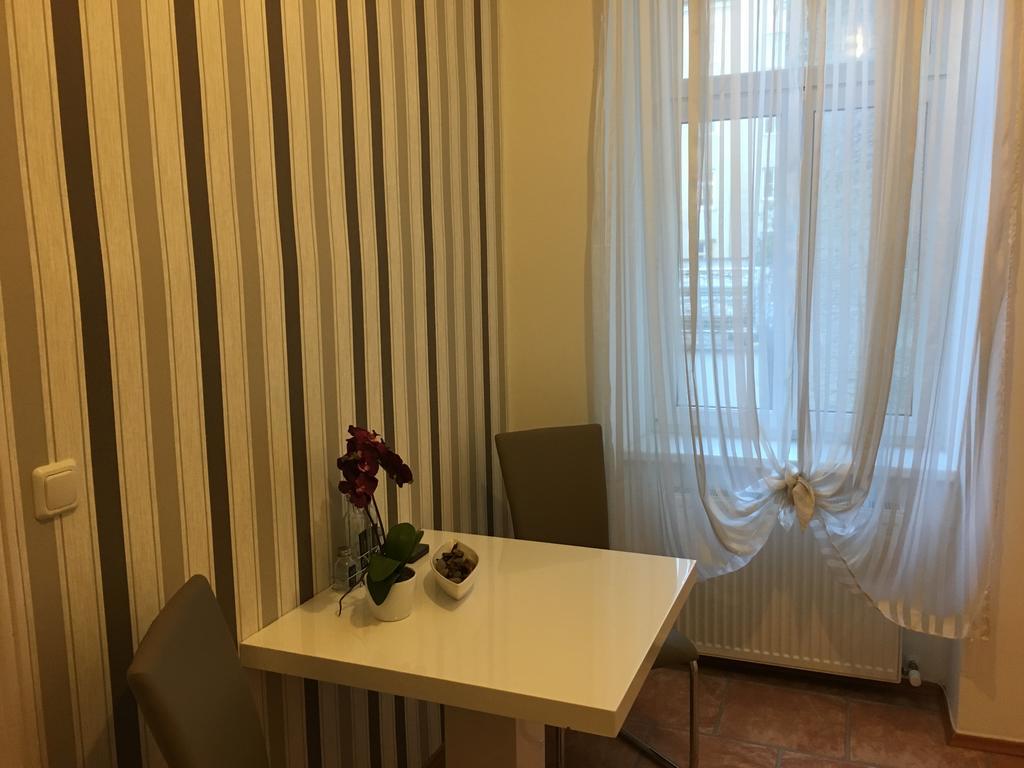 Holiday Vienna Apartments Esterno foto