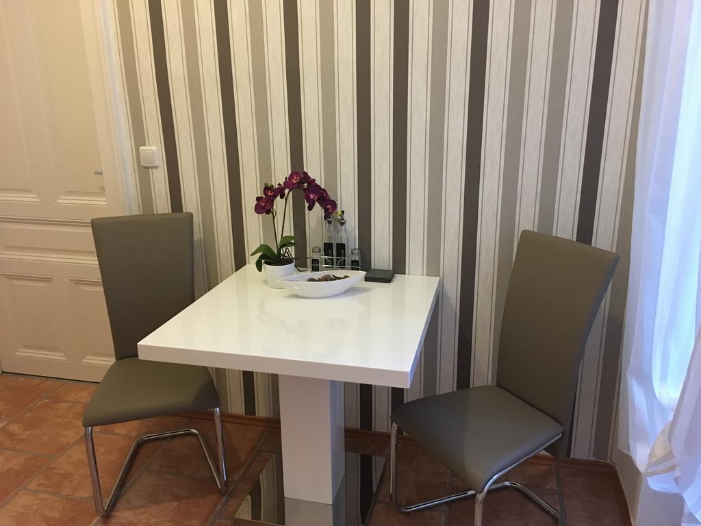 Holiday Vienna Apartments Esterno foto