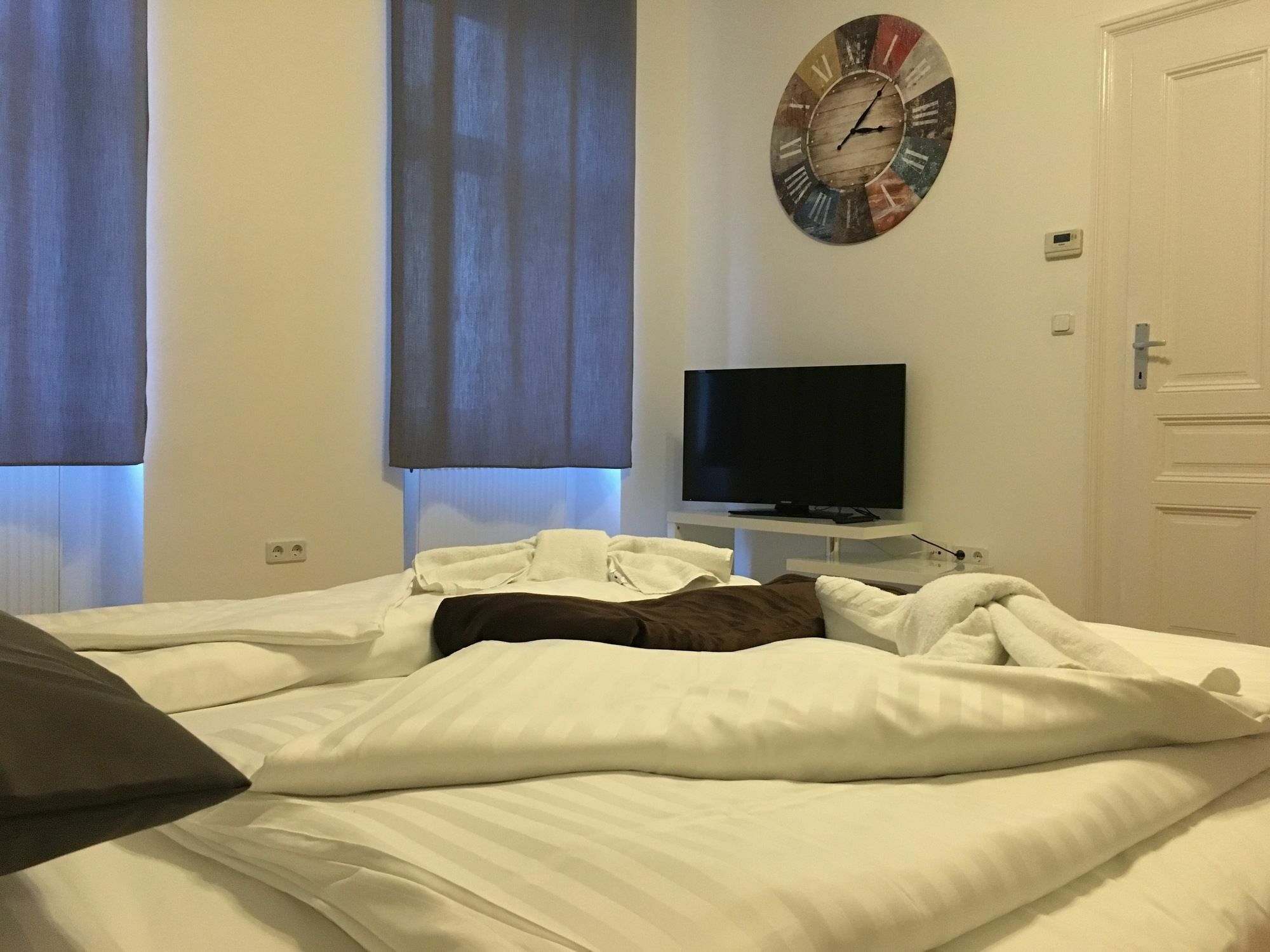 Holiday Vienna Apartments Esterno foto